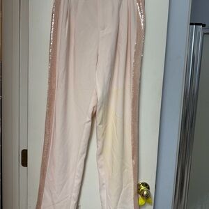 Cinq à Sept Cream Garment